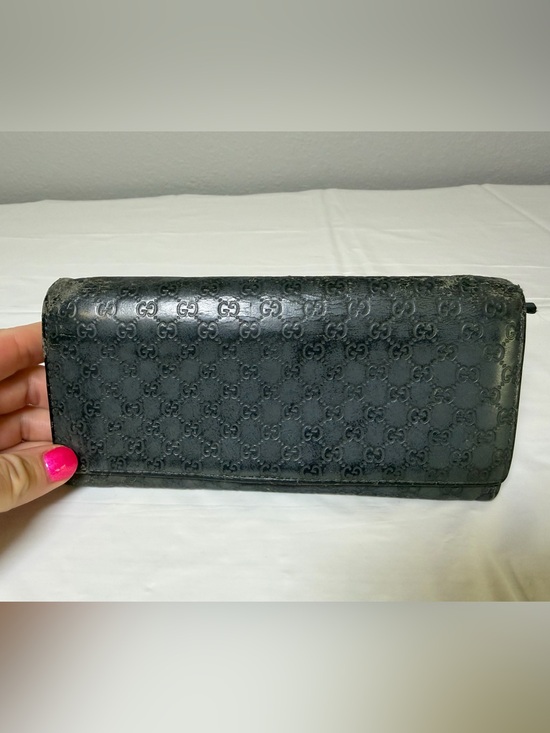 Gucci Handbags - Gucci PROJECT wallet, bad condition